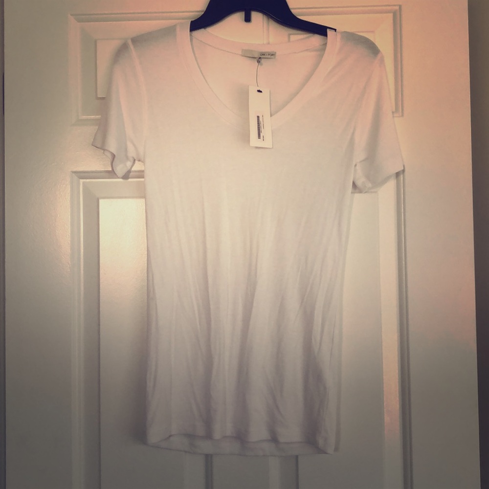 Brand  oak+fort new everyday white tee